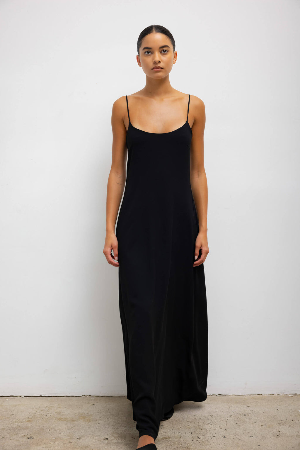 Ari Scoop Neck Maxi Dress