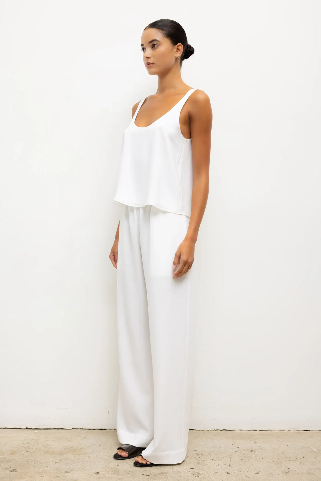 Ari Scoop Tank