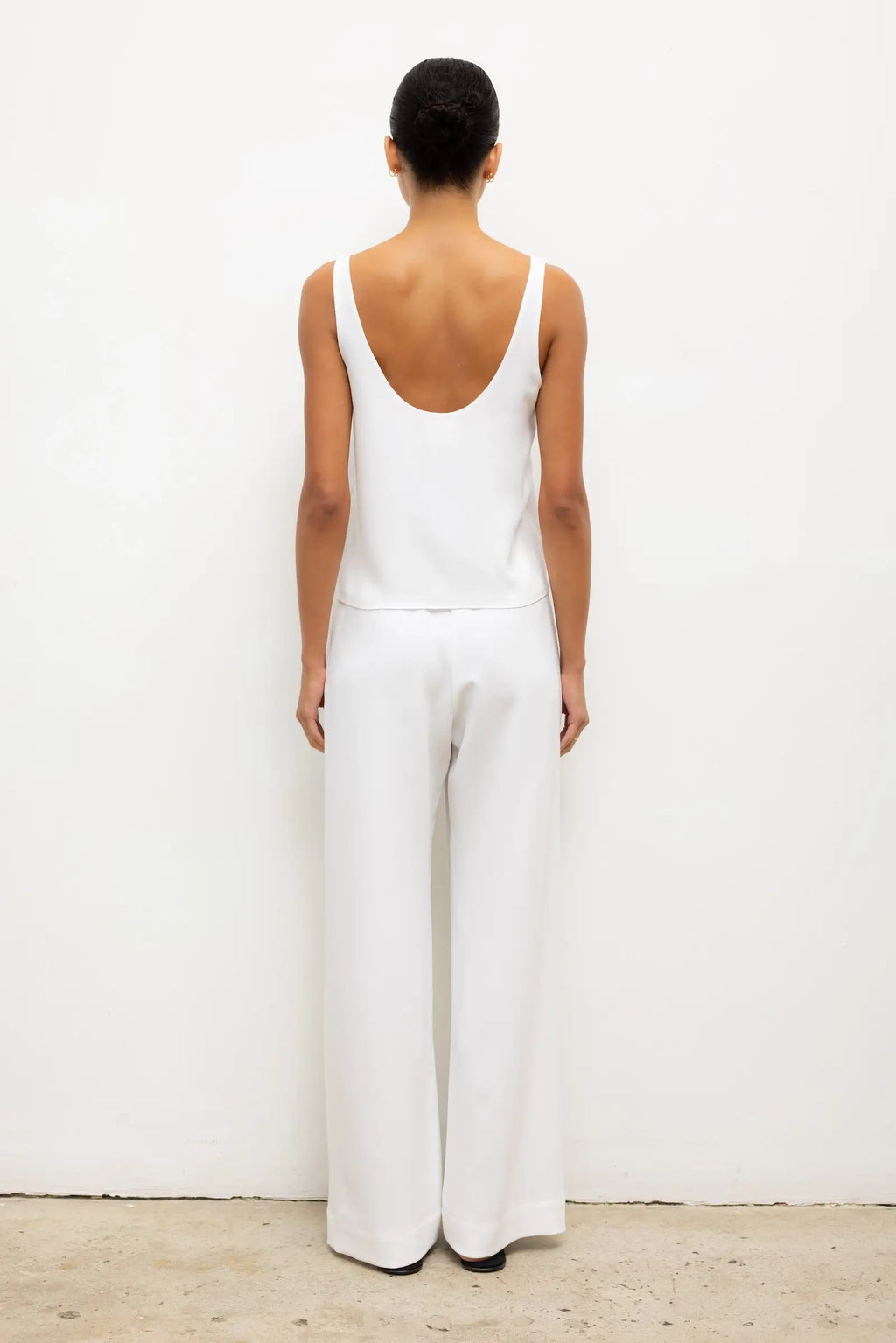 Ari Scoop Tank