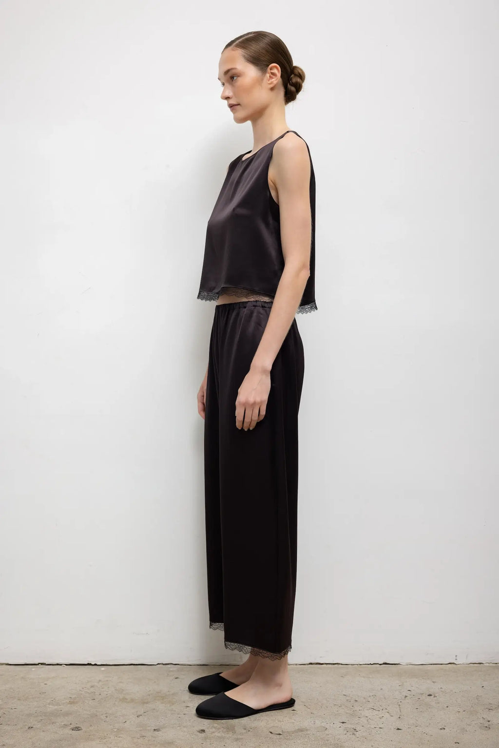 Pre-Order: Barb Lace Crop Pant