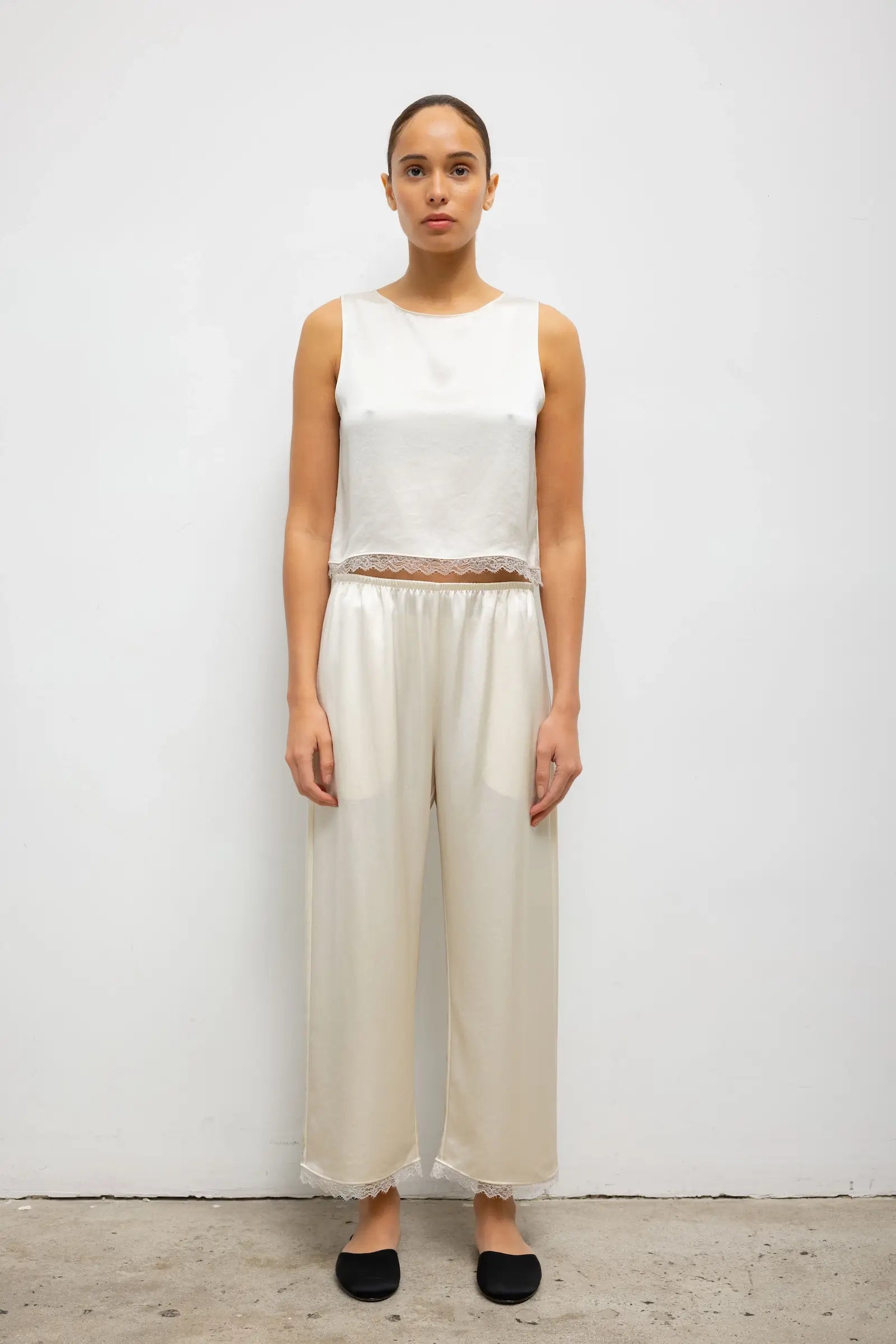 Pre-Order: Barb Lace Crop Pant