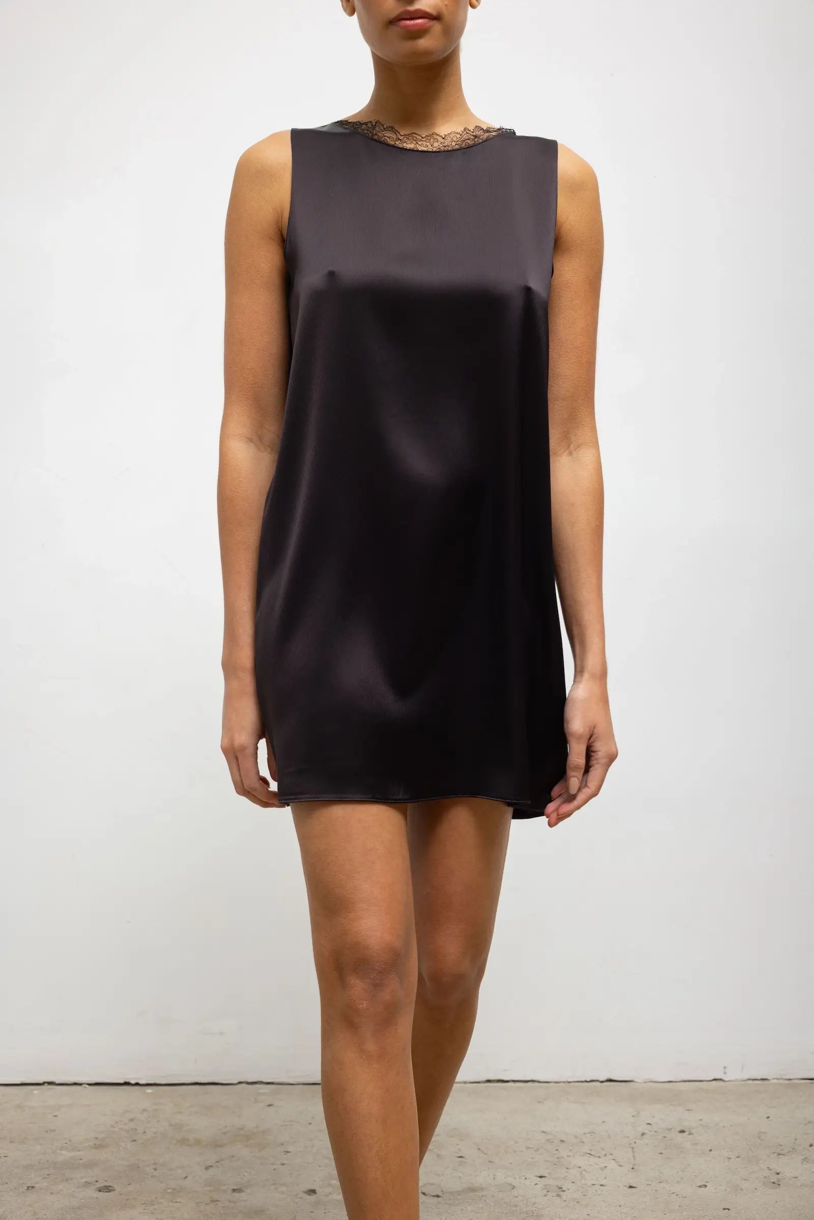 Barb Lace Sleeveless Mini Dress