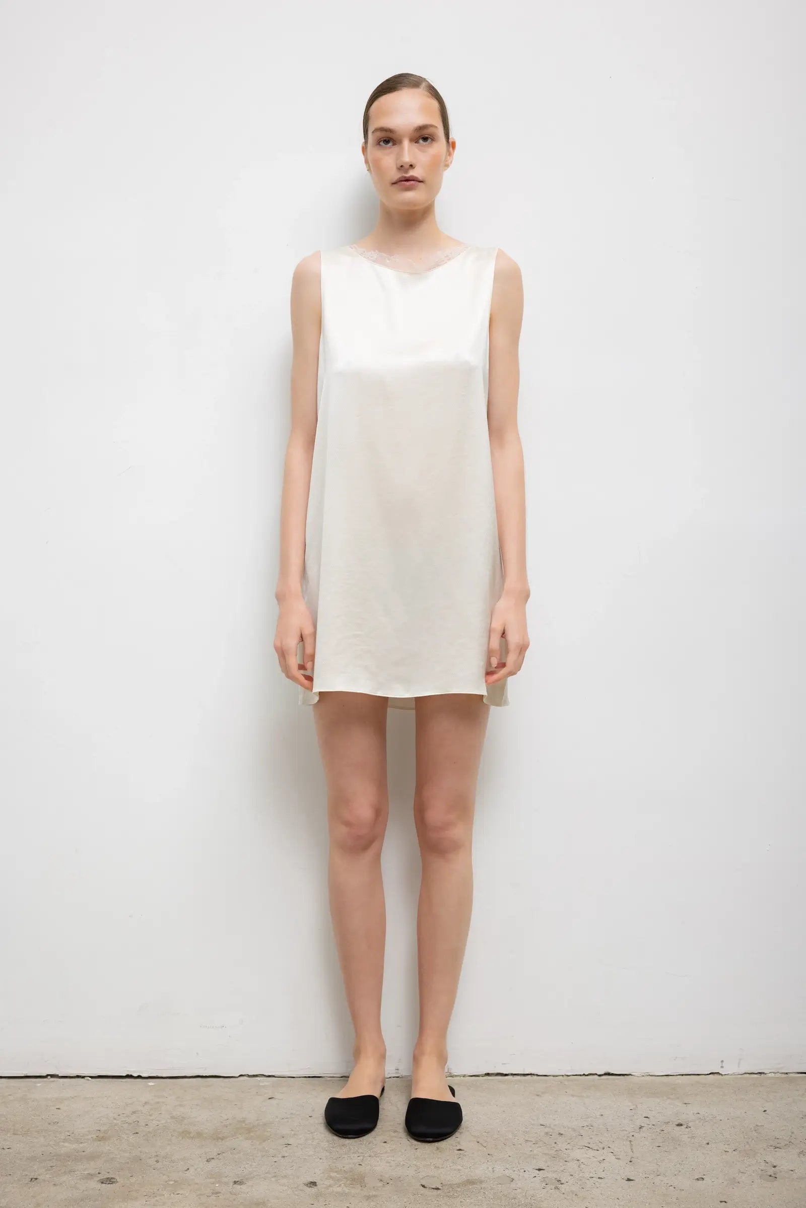 Barb Lace Sleeveless Mini Dress