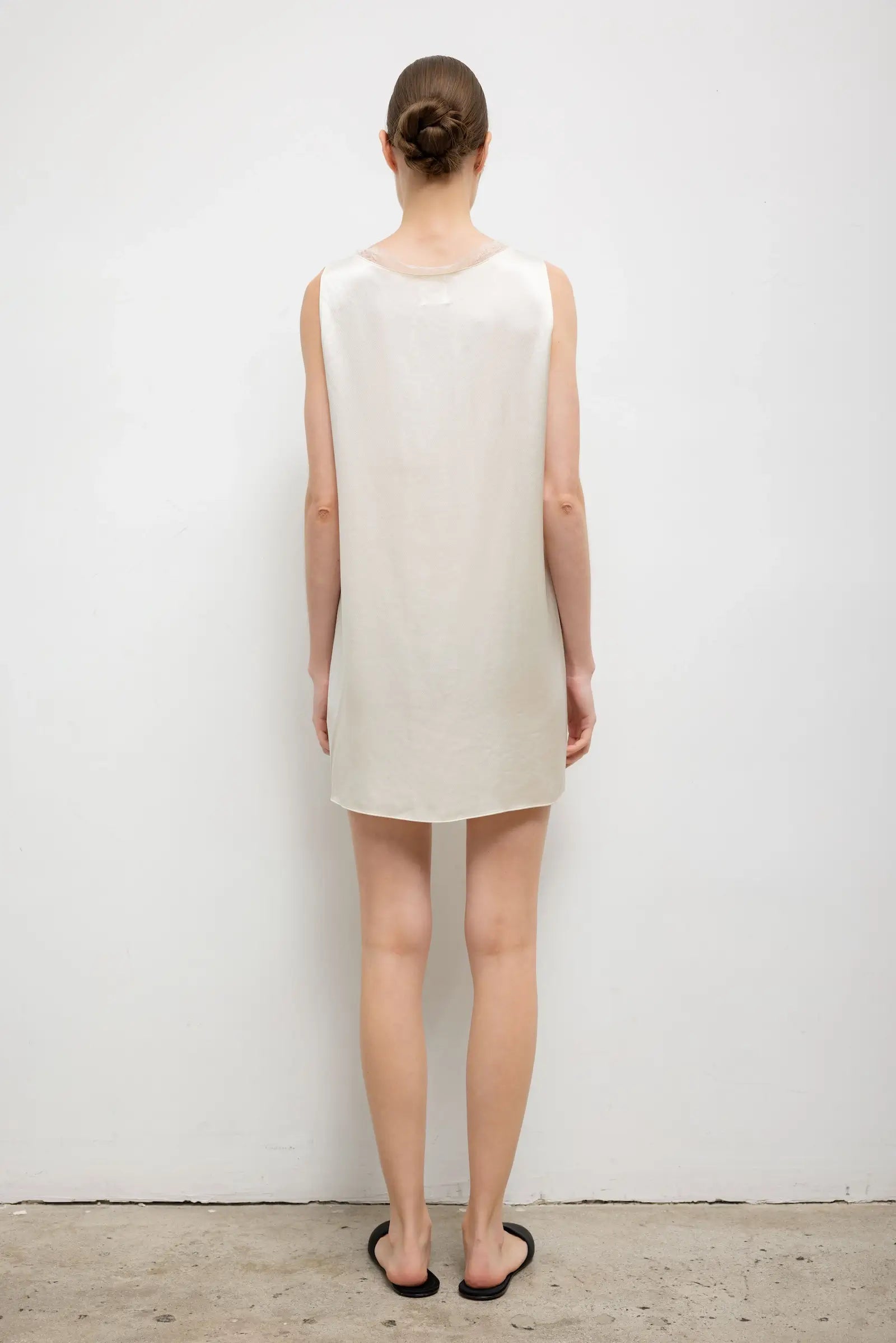 Barb Lace Sleeveless Mini Dress