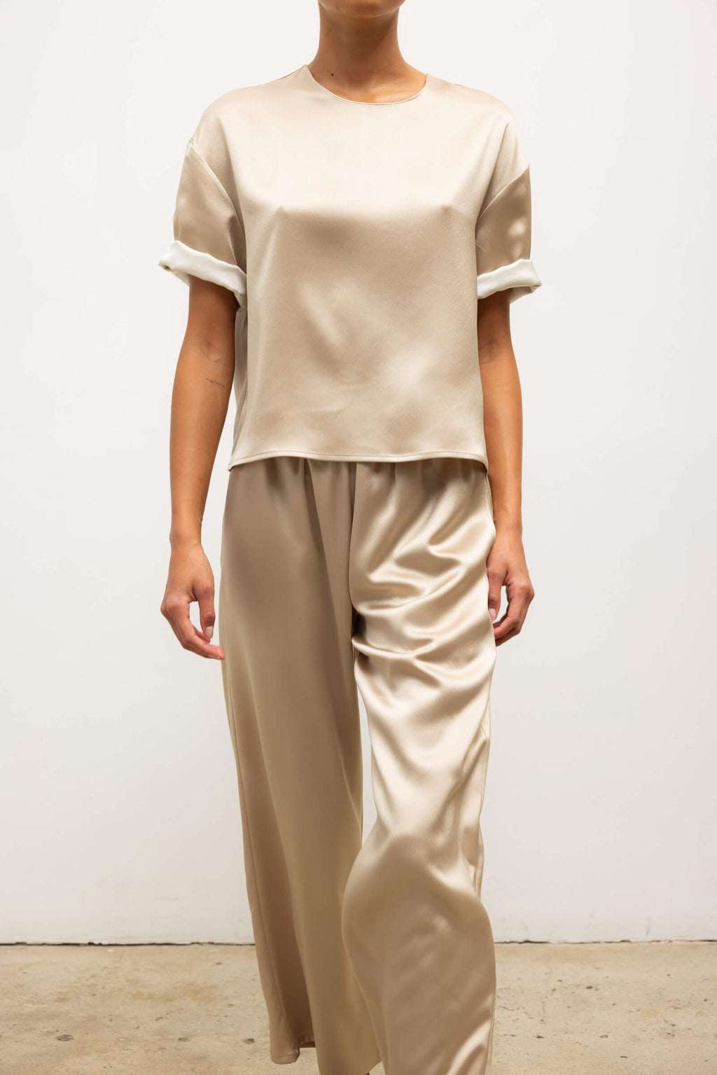 Barb Crop Drawstring Pant