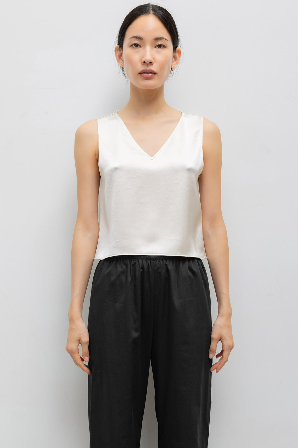 Barb V Neck Shell