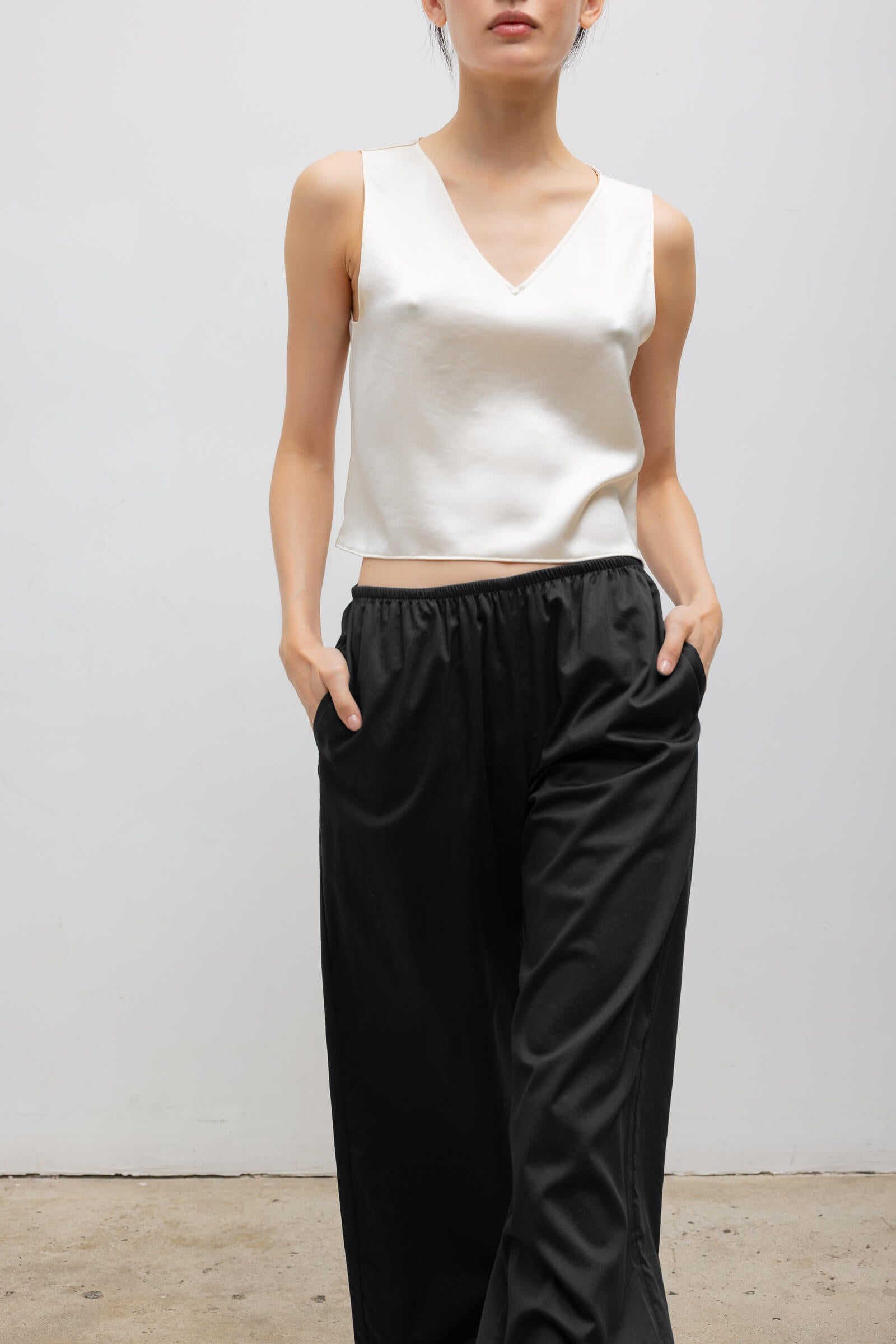 Barb V Neck Shell