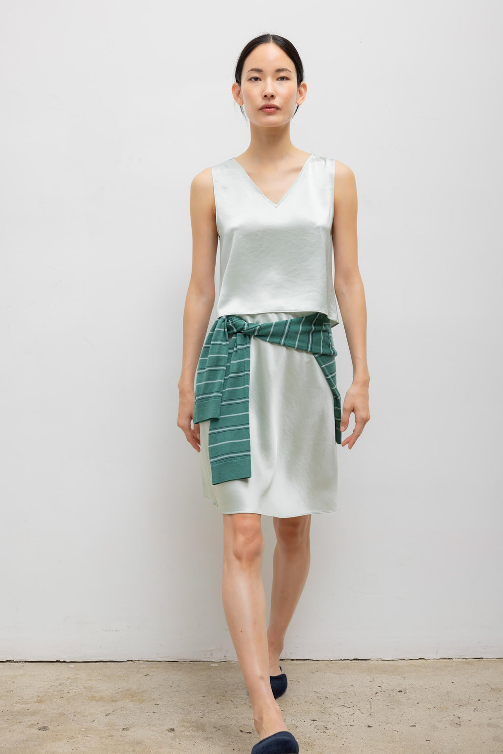 Barb V Neck Shell