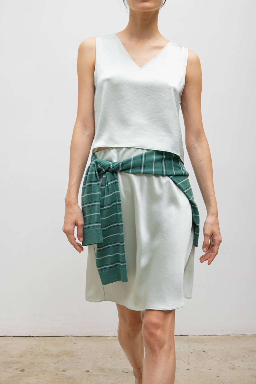 Barb V Neck Shell