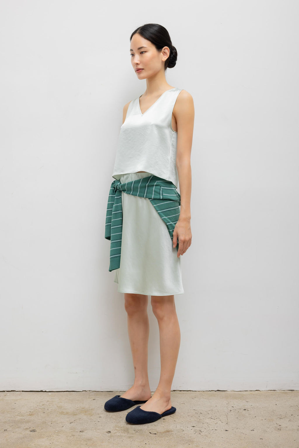 Barb V Neck Shell