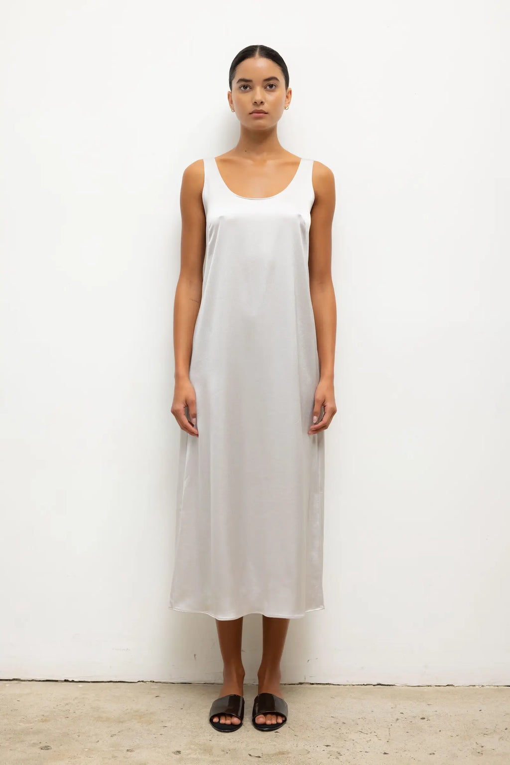 Barb Scoop Midi Dress