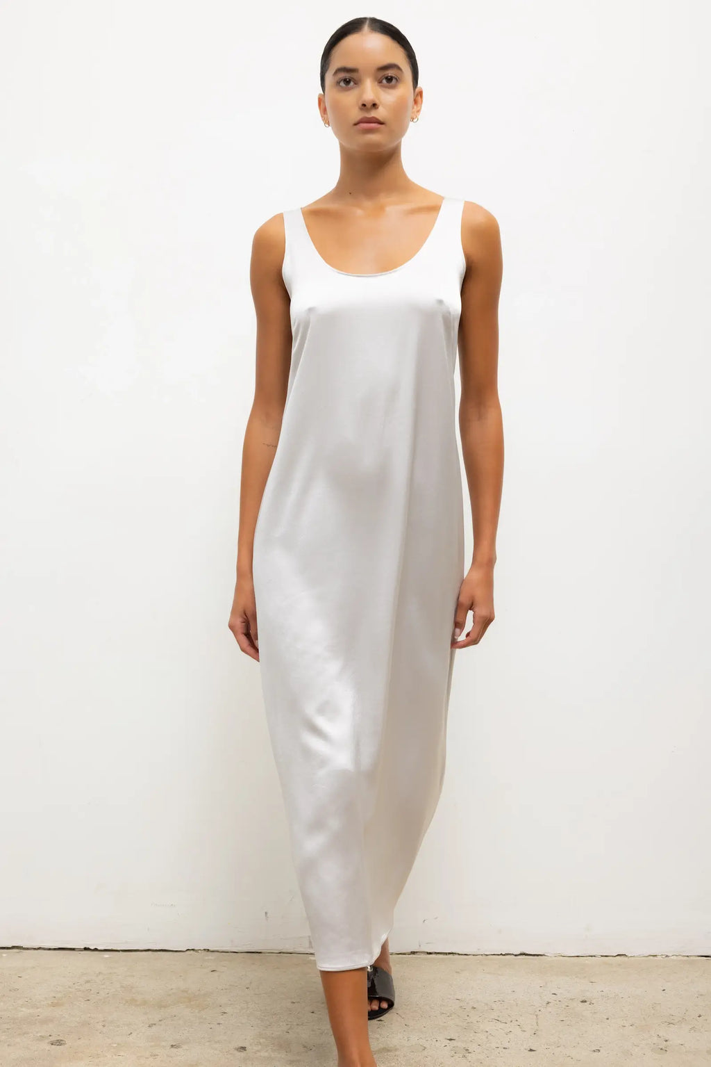 Barb Scoop Midi Dress