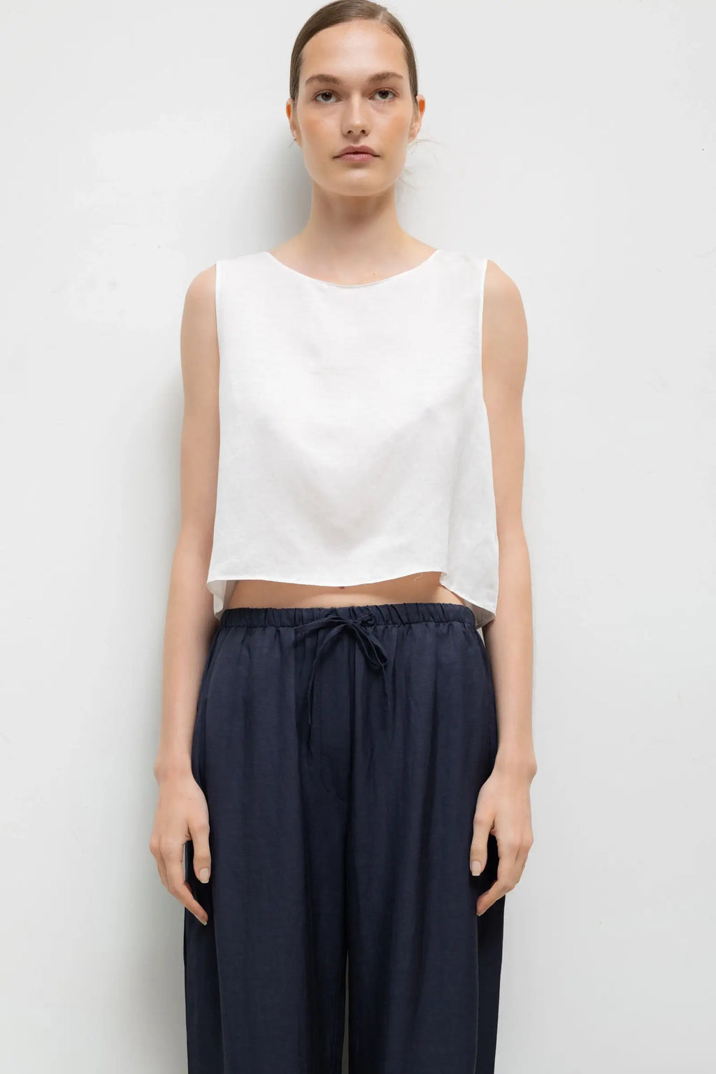Daniel Crop Sleeveless Crew