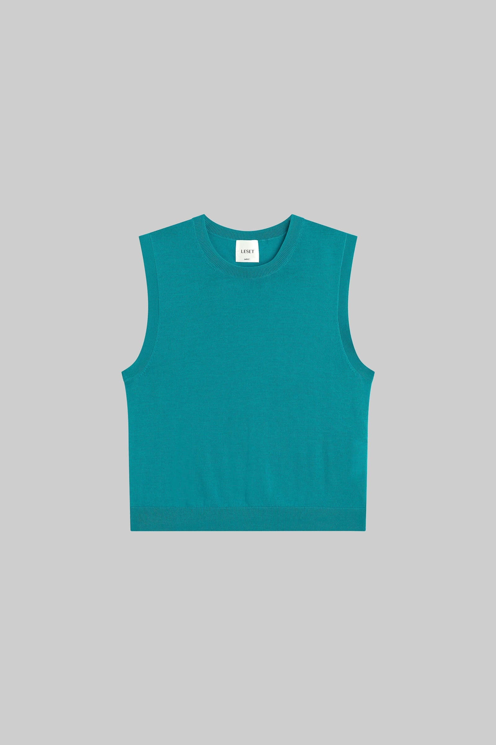 James Sleeveless Crew