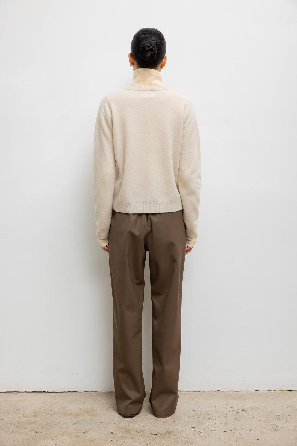 Jesse V Neck Pullover
