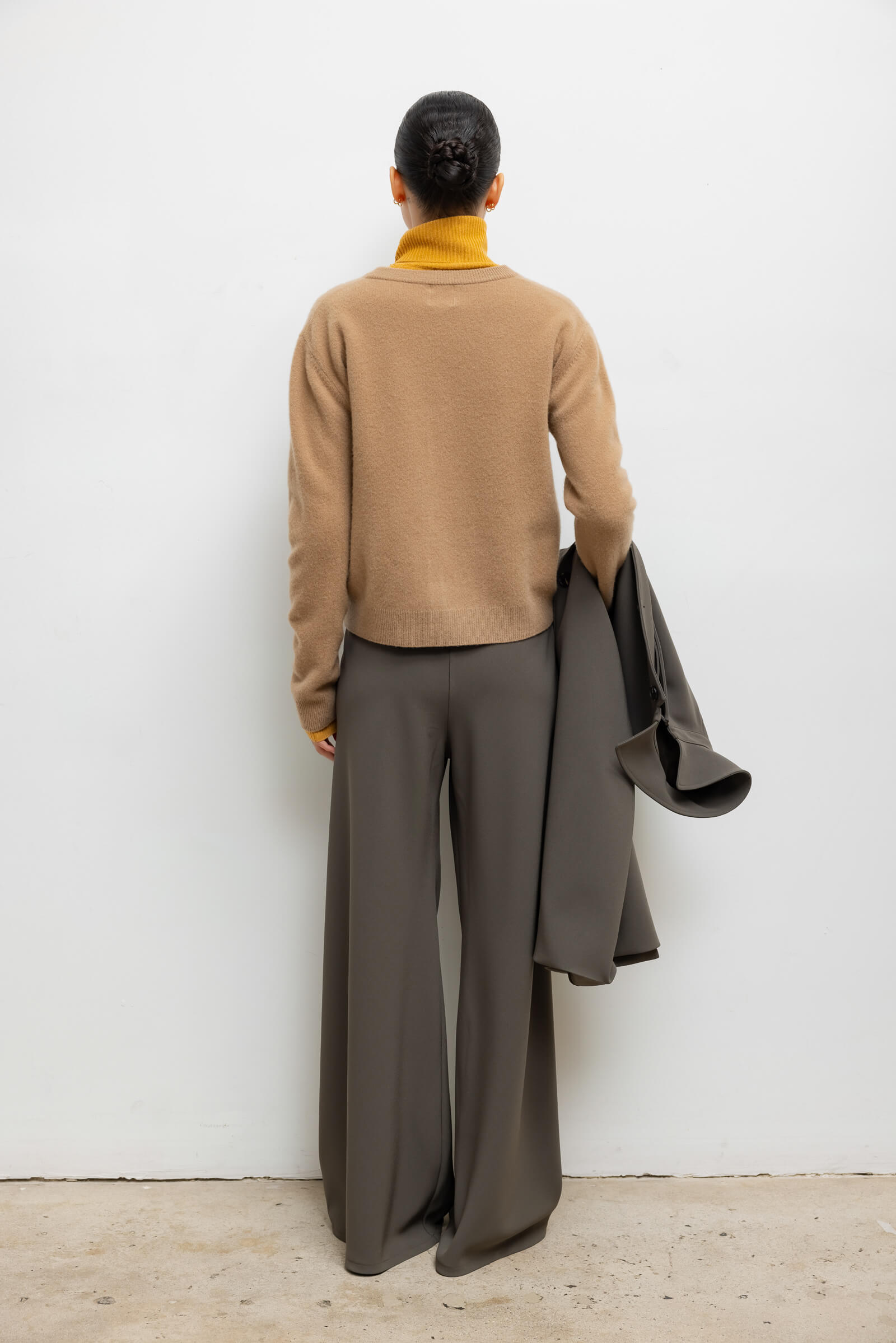 Jesse V Neck Pullover