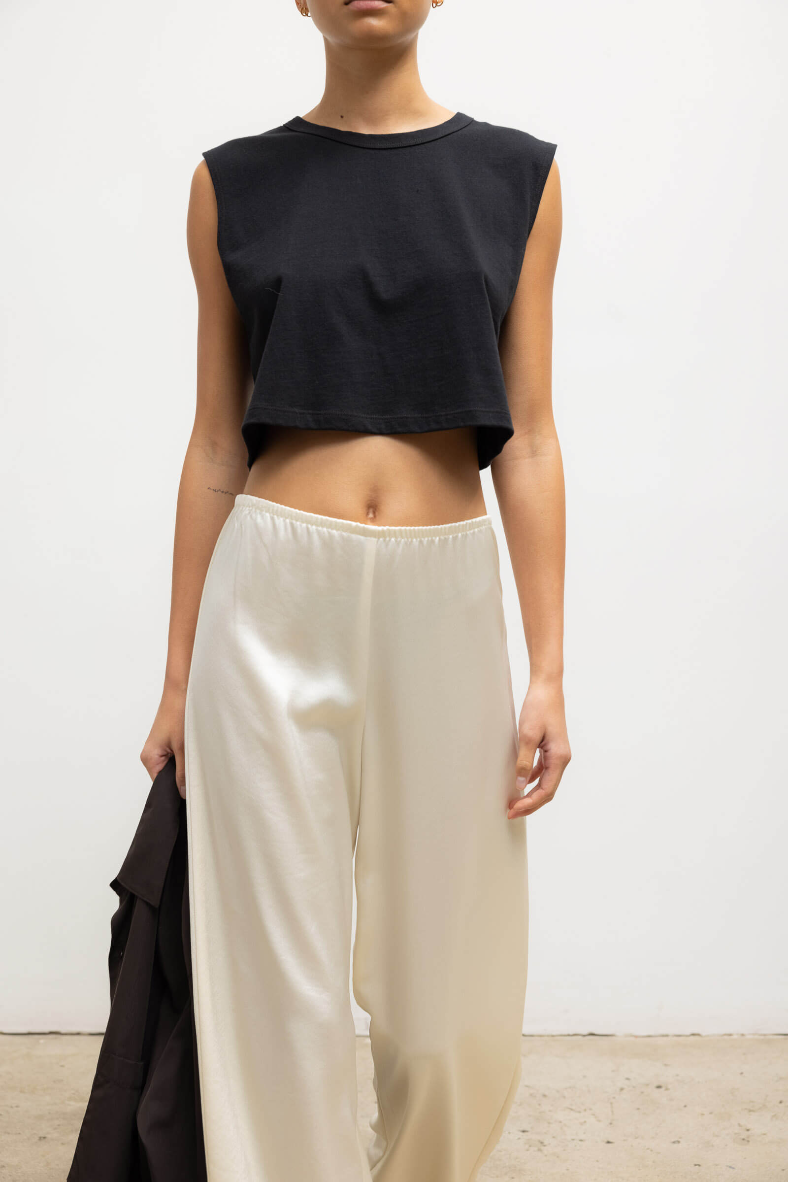 Crop Sleeveless Margo