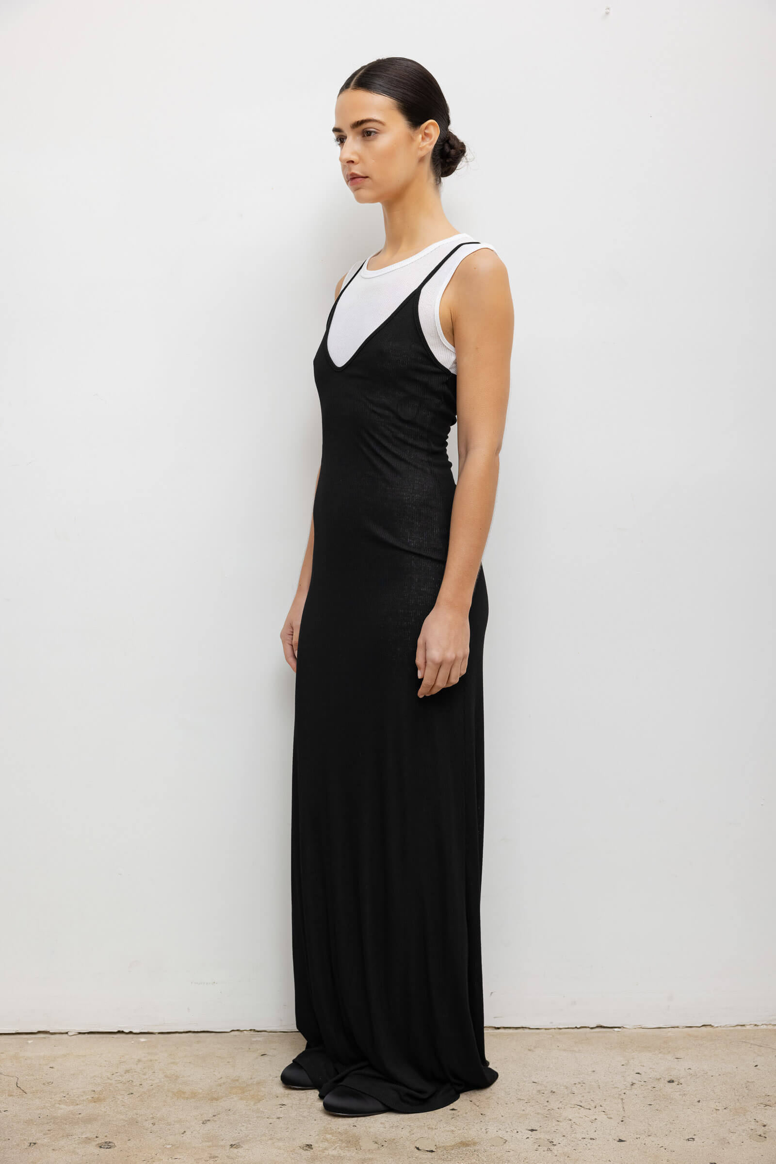 Rozzi V Neck Muscle Maxi Dress