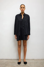 Yoko Classic Button Down